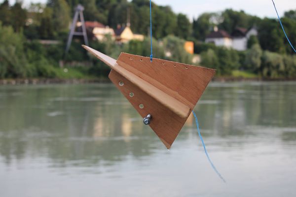 Water Kites